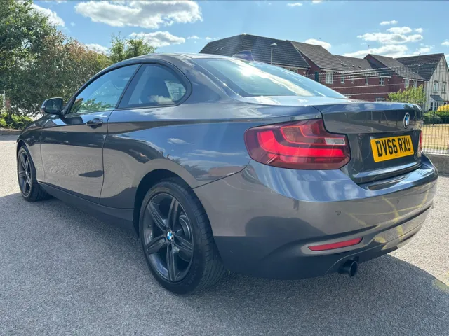 2016 BMW 2 Series — photo 3
