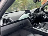 2017 BMW 3 Series thumbnail 12