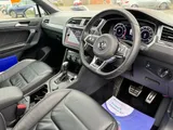 2017 Volkswagen Tiguan thumbnail 27