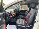 2017 KIA Rio thumbnail 36