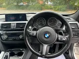 2017 BMW 3 Series thumbnail 4