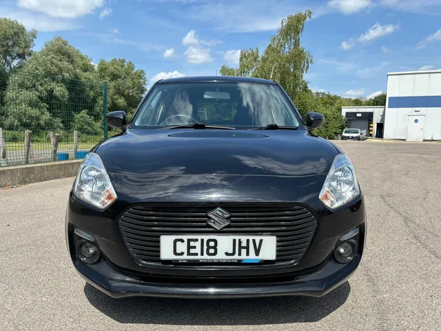 2018 Suzuki Swift — photo 4
