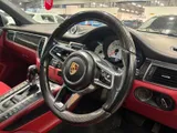 2015 Porsche Macan thumbnail 5
