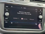 2019 Volkswagen Tiguan thumbnail 25