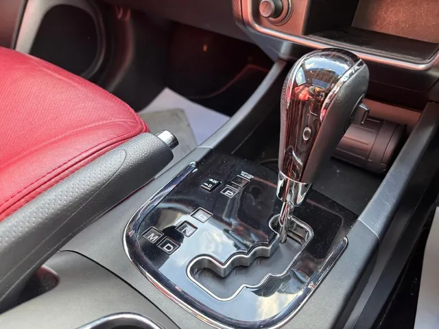 2015 SsangYong Korando — photo 2