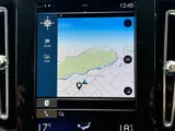2020 Volvo XC40 thumbnail 4