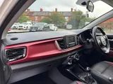 2017 KIA Rio thumbnail 9