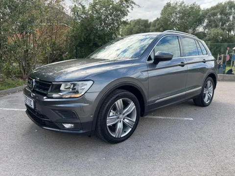 Used 2019 Volkswagen Tiguan Match Tsi Evo Dsg for sale on Motoring Today