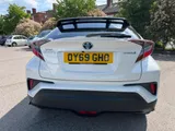 2019 Toyota C-HR thumbnail 7