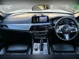 2019 BMW 5 Series thumbnail 4