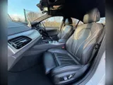 2019 BMW 5 Series thumbnail 11