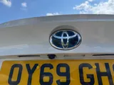 2019 Toyota C-HR thumbnail 39