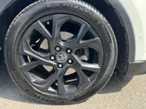 2019 Toyota C-HR thumbnail 27