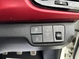 2017 KIA Rio thumbnail 23