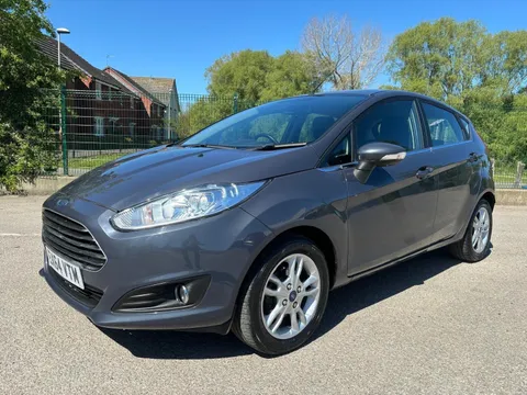 Used 2014 Ford Fiesta Zetec Tdci for sale on Motoring Today