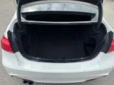 2017 BMW 3 Series thumbnail 39