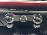 2017 KIA Rio thumbnail 21