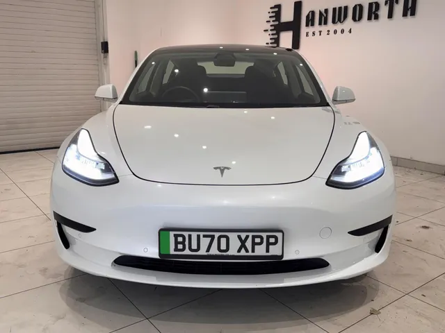 2020 Tesla Model 3 — photo 5