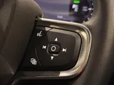 2022 Volvo C40 thumbnail 19