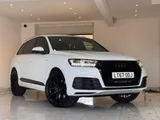 2017 Audi Q7 thumbnail 1