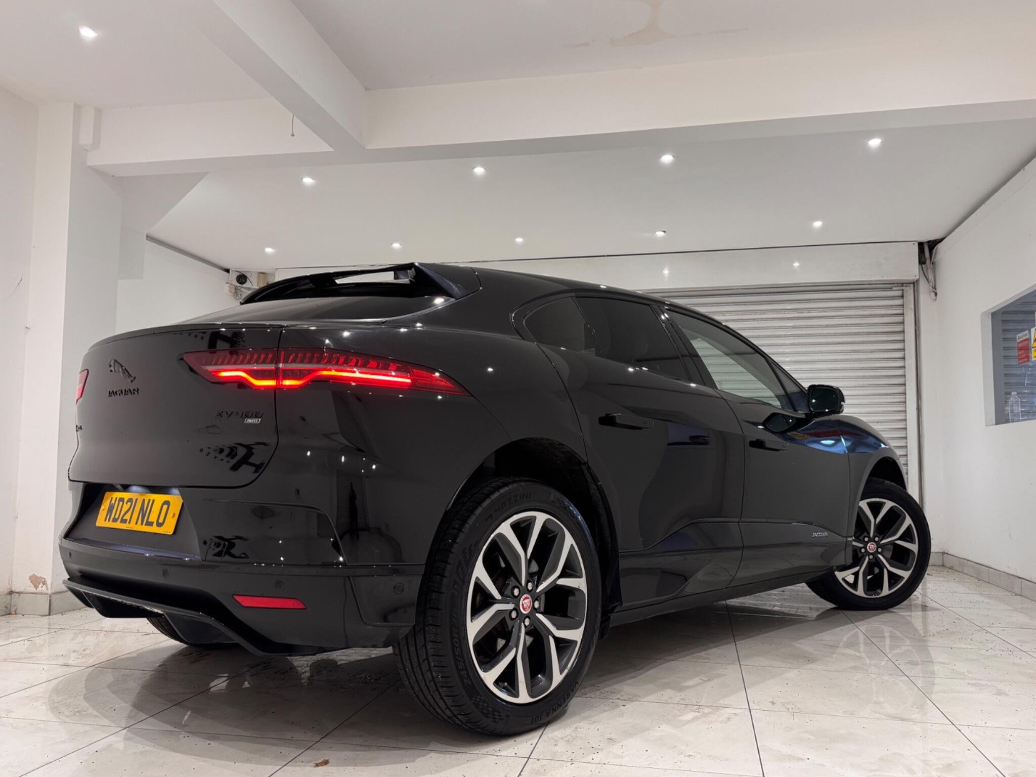 2021 Jaguar I-Pace — photo 2
