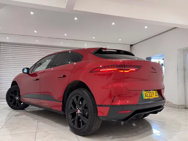 2022 Jaguar I-Pace — photo 4