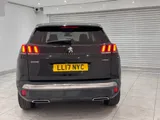 2017 Peugeot 3008 thumbnail 6