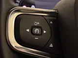 2022 Volvo C40 thumbnail 18