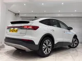 2022 Audi Q4 e-tron thumbnail 2