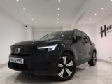 2022 Volvo XC40 thumbnail 3