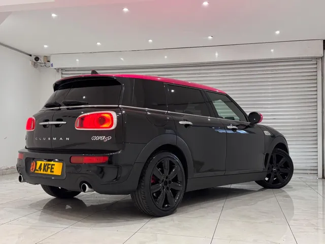 2016 Mini Clubman — photo 2