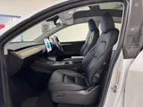 2023 Tesla Model Y thumbnail 6