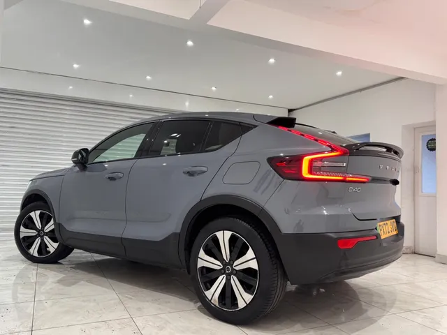 2022 Volvo C40 — photo 4