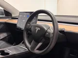 2022 Tesla Model 3 thumbnail 15