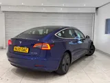 2020 Tesla Model 3 thumbnail 2