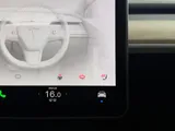 2022 Tesla Model Y thumbnail 15