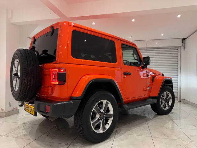 2020 Jeep Wrangler — photo 2