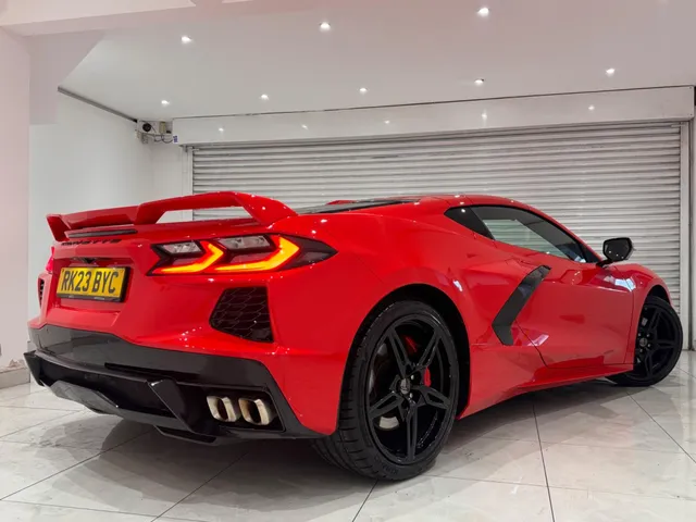 2023 Chevrolet Corvette — photo 2