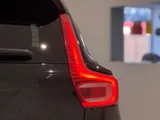 2022 Volvo XC40 thumbnail 22