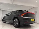 2022 KIA EV6 thumbnail 4