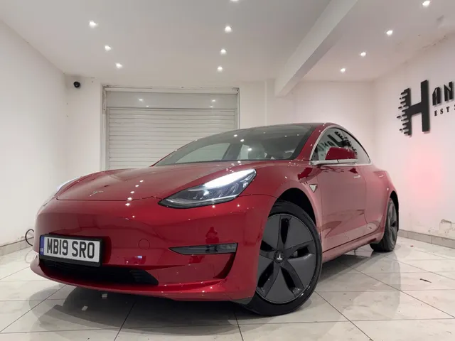 2019 Tesla Model 3 — photo 3