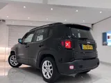 2015 Jeep Renegade thumbnail 4