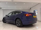 2020 Tesla Model 3 thumbnail 4