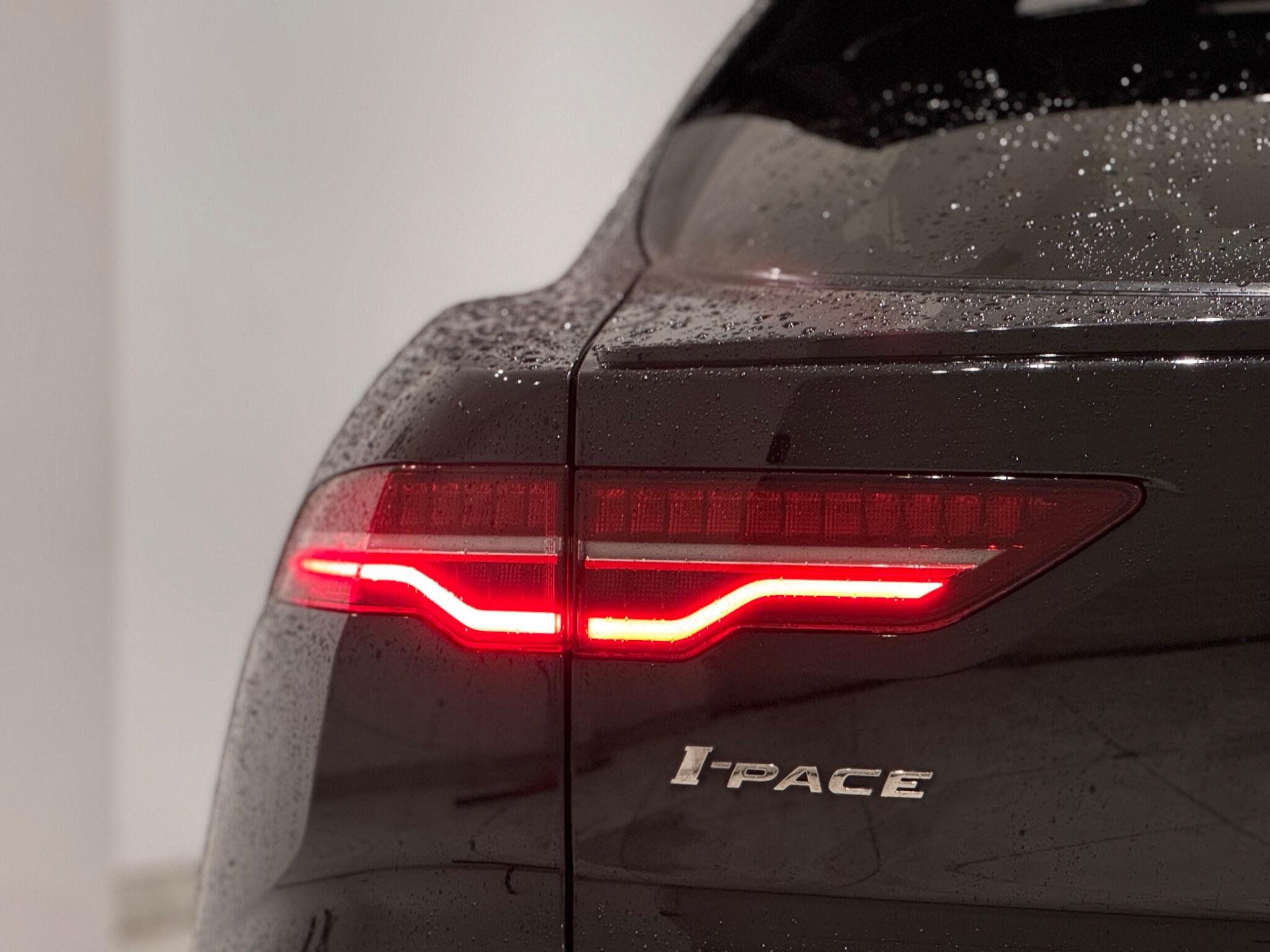 2020 Jaguar I-Pace thumbnail 26