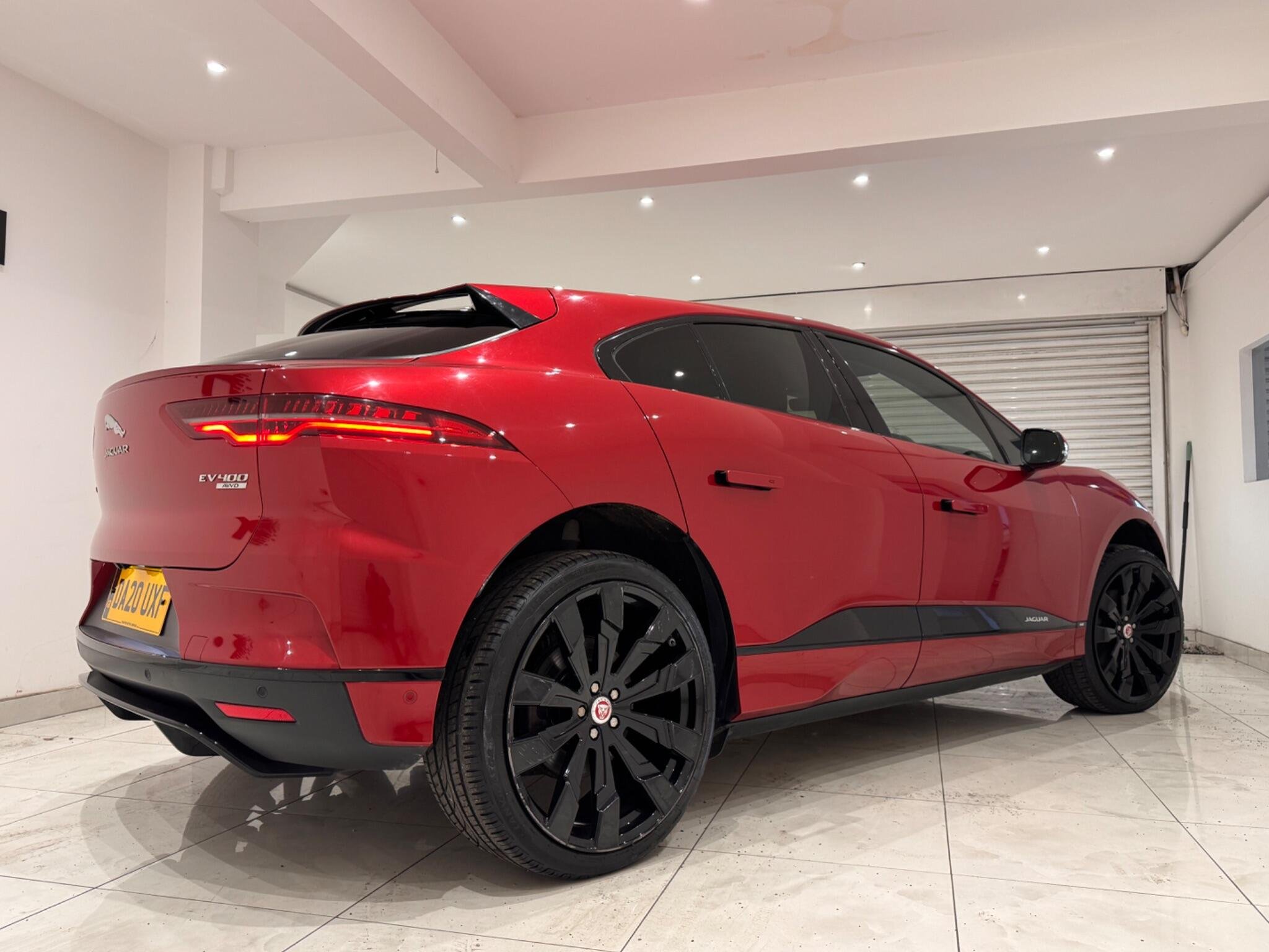 2020 Jaguar I-Pace — photo 2