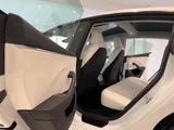 2024 Tesla Model 3 thumbnail 10
