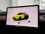2022 Tesla Model Y thumbnail 21