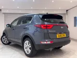 2016 KIA Sportage thumbnail 4